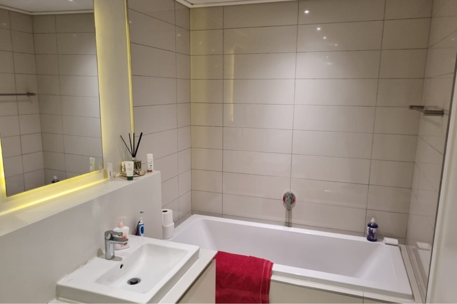 1 Bedroom Property for Sale in Cape Town City Centre Western Cape